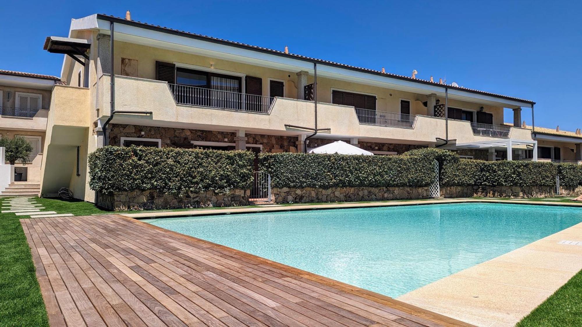 Appartamento Con Piscina - Luna Ruja Palau Exterior foto